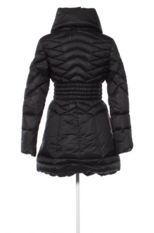 Női dzseki Guess, Méret M, Szín Fekete, Ár 27 659 Ft