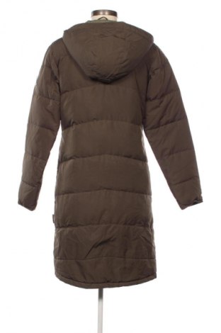Дамско яке Jack Wolfskin, Размер S, Цвят Зелен, Цена 127,99 лв.