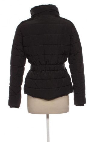 Дамско яке ONLY, Размер S, Цвят Черен, Цена 46,99 лв.