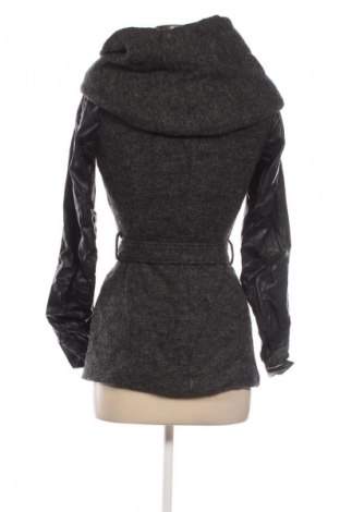 Dámska bunda  ONLY, Veľkosť S, Farba Čierna, Cena  29,95 €