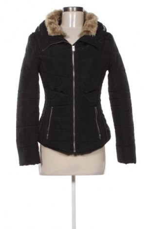 Dámská bunda  S.Oliver, Velikost XS, Barva Černá, Cena  1 009,00 Kč