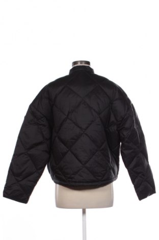 Dámska bunda  Tommy Hilfiger, Veľkosť M, Farba Čierna, Cena  189,95 €