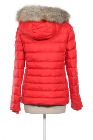 Дамско яке Tommy Jeans, Размер L, Цвят Червен, Цена 197,99 лв.