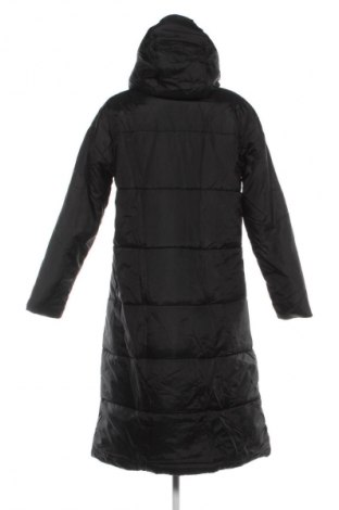 Дамско яке Trendyol, Размер S, Цвят Черен, Цена 154,99 лв.