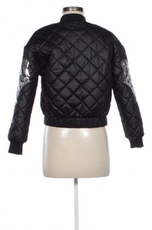 Dámska bunda  Unbranded, Veľkosť S, Farba Čierna, Cena  25,00 €