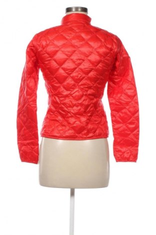 Дамско яке Uniqlo, Размер XS, Цвят Червен, Цена 44,99 лв.
