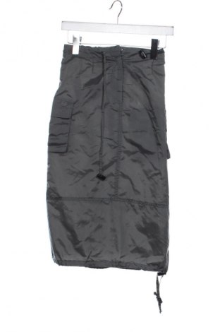 Dziecięca spódnica TCM, Rozmiar 8-9y/ 134-140 cm, Kolor Szary, Cena 43,99 zł