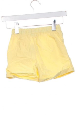 Dziecięce szorty LC Waikiki, Rozmiar 6-7y/ 122-128 cm, Kolor Żółty, Cena 26,99 zł