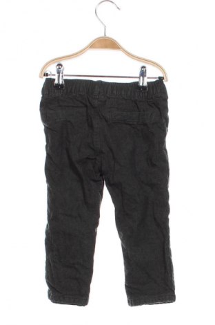 Παιδικό παντελόνι C&A, Μέγεθος 18-24m/ 86-98 εκ., Χρώμα Πράσινο, Τιμή 8,99 €