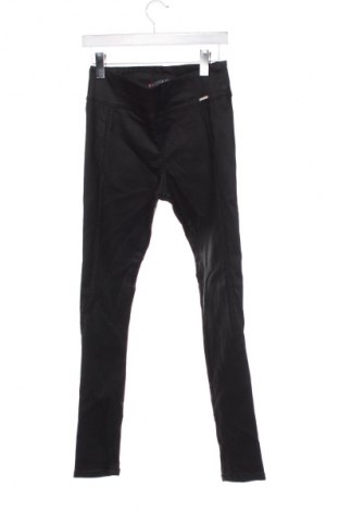 Детски панталон George Gina & Lucy, Размер 15-18y/ 170-176 см, Цвят Черен, Цена 25,99 лв.