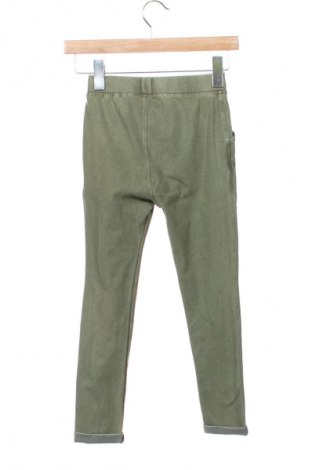 Παιδικό παντελόνι LC Waikiki, Μέγεθος 6-7y/ 122-128 εκ., Χρώμα Πράσινο, Τιμή 7,99 €