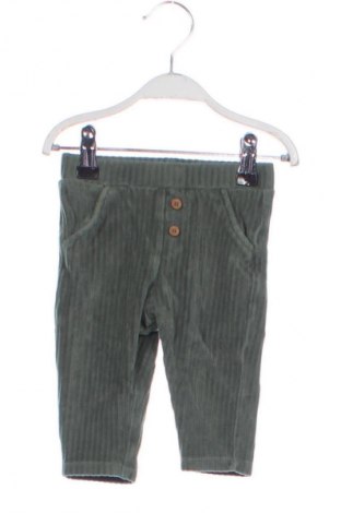 Παιδικό παντελόνι Marks & Spencer, Μέγεθος 6-9m/ 68-74 εκ., Χρώμα Πράσινο, Τιμή 4,99 €