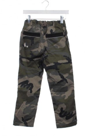 Kinderhose Unbranded, Größe 9-10y/ 140-146 cm, Farbe Mehrfarbig, Preis 10,10 €