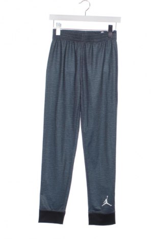 Παιδική κάτω φόρμα Air Jordan Nike, Μέγεθος 12-13y/ 158-164 εκ., Χρώμα Πολύχρωμο, Τιμή 23,52 €