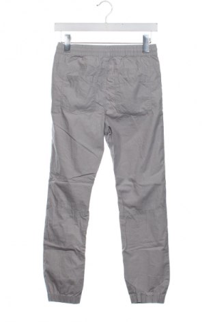 Kinder Sporthose F&F, Größe 11-12y/ 152-158 cm, Farbe Grau, Preis 8,99 €