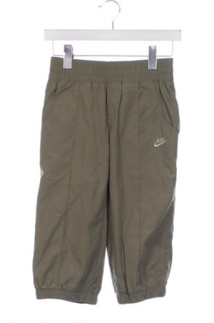 Dětské tepláky Nike, Velikost 9-10y/ 140-146 cm, Barva Zelená, Cena  427,00 Kč