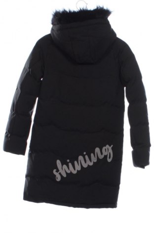 Dětská bunda  Lewro, Velikost 11-12y/ 152-158 cm, Barva Černá, Cena  369,00 Kč