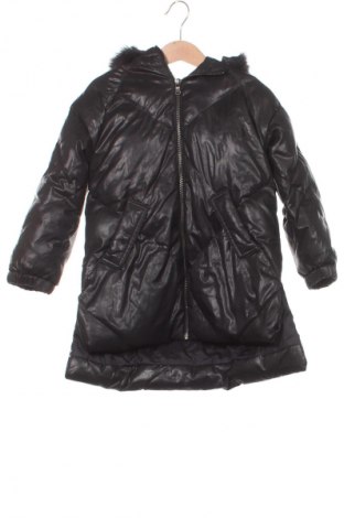 Dětská bunda  United Colors Of Benetton, Velikost 3-4y/ 104-110 cm, Barva Černá, Cena  609,00 Kč