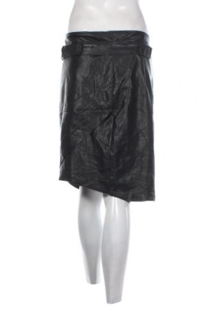 Lederrock Silvian Heach, Größe XL, Farbe Schwarz, Preis 3,99 €