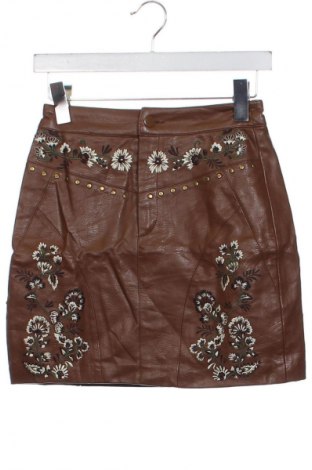 Skórzana spódnica Stradivarius, Rozmiar XS, Kolor Kolorowy, Cena 13,99 zł