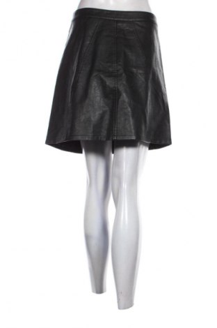 Lederrock Zara, Größe M, Farbe Schwarz, Preis 12,99 €