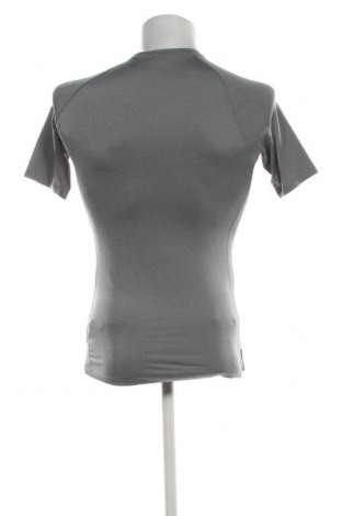 Tricou de bărbați Nike, Mărime S, Culoare Gri, Preț 105,99 Lei