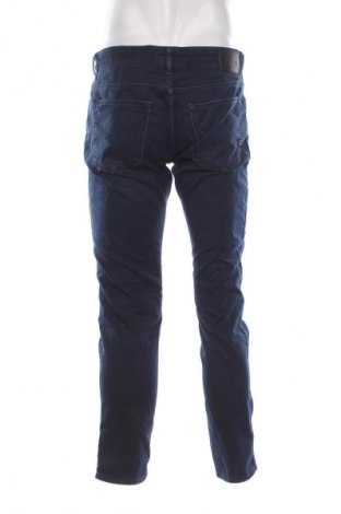 Мъжки дънки BOSS, Размер L, Цвят Син, Цена 96,99 лв.