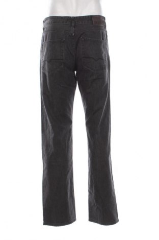 Pánske džínsy  BOSS, Veľkosť L, Farba Čierna, Cena  21,95 €
