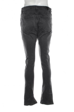 Blugi de bărbați Pull&Bear, Mărime L, Culoare Negru, Preț 36,99 Lei
