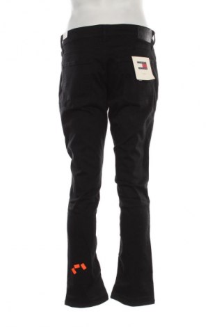 Мъжки дънки Tommy Jeans, Размер L, Цвят Черен, Цена 86,91 €
