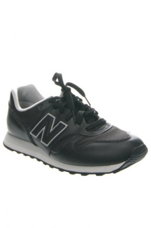 Încălțăminte bărbătească New Balance, Mărime 41, Culoare Multicolor, Preț 422,99 Lei