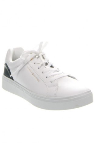 Férfi cipők
 Tommy Hilfiger, Méret 41, Szín Fehér, Ár 37 549 Ft