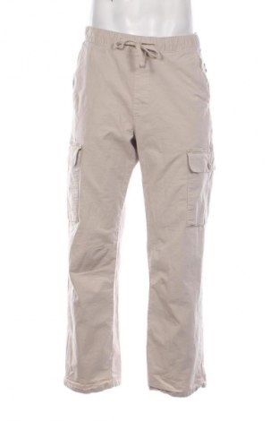 Pantaloni de bărbați Bershka, Mărime M, Culoare Bej, Preț 102,99 Lei