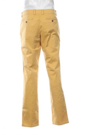 Pantaloni de bărbați Christian Berg, Mărime L, Culoare Galben, Preț 258,42 Lei
