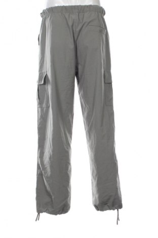 Herrenhose Cotton On, Größe M, Farbe Grün, Preis 12,99 €