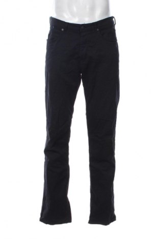 Pantaloni de bărbați Wrangler, Mărime L, Culoare Negru, Preț 122,99 Lei