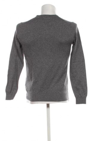 Herrenpullover Basics, Größe S, Farbe Grau, Preis € 10,99