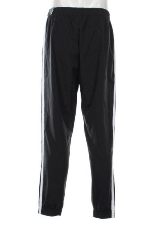 Herren Sporthose Adidas, Größe L, Farbe Mehrfarbig, Preis 57,99 €