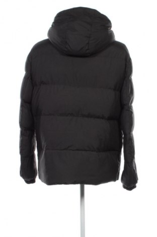 Geacă de bărbati Tommy Jeans, Mărime XL, Culoare Negru, Preț 974,99 Lei