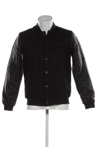 Herrenjacke Urban Classics, Größe M, Farbe Schwarz, Preis 31,99 €