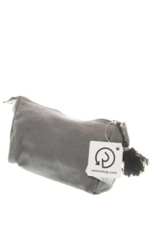 Kosmetyczka Unbranded, Kolor Szary, Cena 32,99 zł