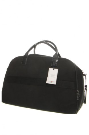 Torba podróżna Tommy Hilfiger, Kolor Czarny, Cena 299,99 zł