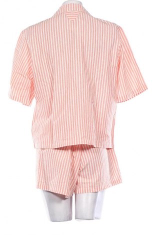 Пижама Tommy Hilfiger, Размер M, Цвят Многоцветен, Цена 134,99 лв.