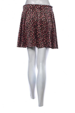 Sukňa- nohavice  Hollister, Veľkosť M, Farba Viacfarebná, Cena  9,95 €