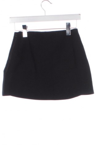 Fustă-pantalon Stradivarius, Mărime XS, Culoare Negru, Preț 50,00 Lei