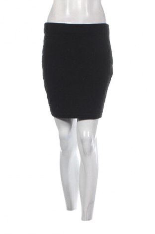 Sukňa Amisu, Veľkosť M, Farba Čierna, Cena  3,95 €