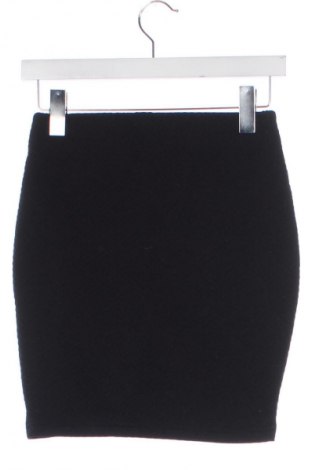 Sukňa Amisu, Veľkosť XS, Farba Čierna, Cena  6,95 €