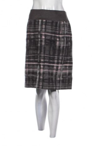 Пола Basler, Размер XL, Цвят Сив, Цена 23,99 лв.