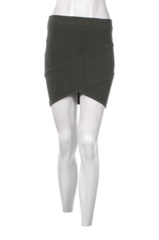 Sukňa Bershka, Veľkosť S, Farba Zelená, Cena  8,95 €