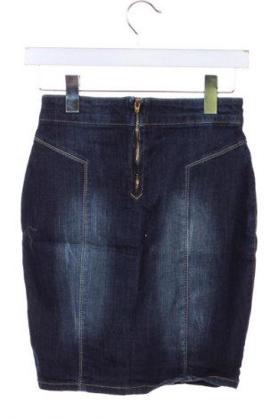 Пола Bershka, Размер XS, Цвят Син, Цена 28,88 лв.